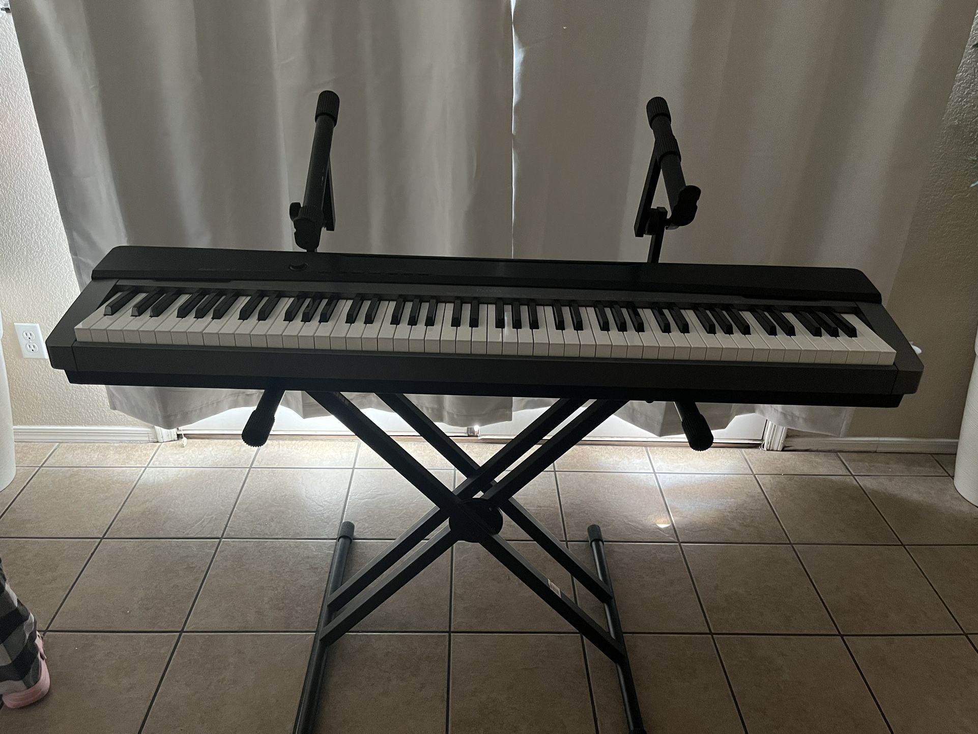 Casio PX-130 Piano Electric Keyboard