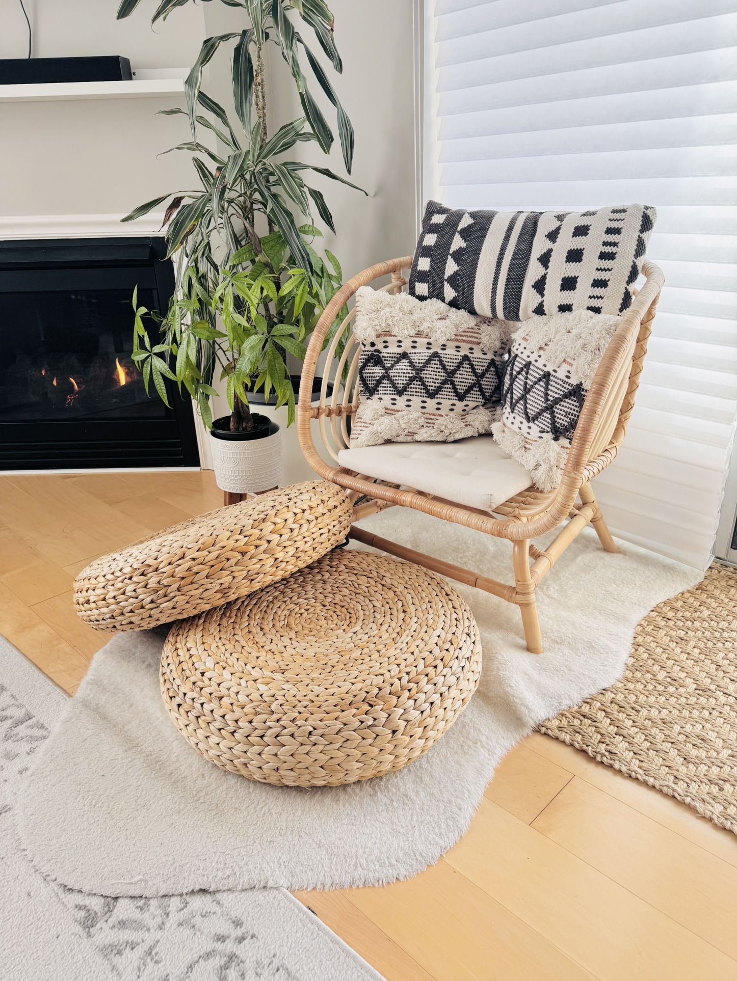 IKEA BUSKBO Armchair & Ottomans