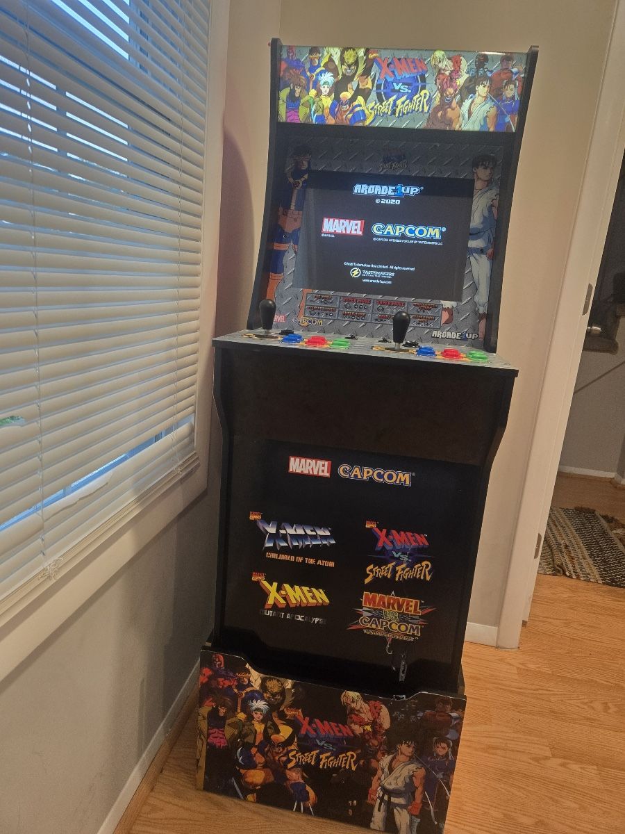 Arcade1UP X-MEN vs Street Fighter Arcade Game(w/ riser + light-up marquee) WiFi Multiplayer