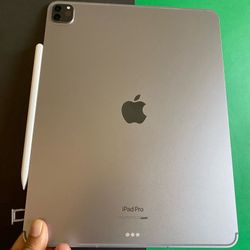 Apple IPad Pro 12.9” 6th Generation (2022 Model / M2 chip ) 128GB WiFi + cellular (5G Unlocked) with keyboard, pen & Accessories  