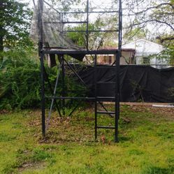 Deer /Hog Stand