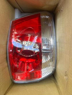 2007–2012 GMC Acadia Left Rear Tail Light Assembly (Driver Side)