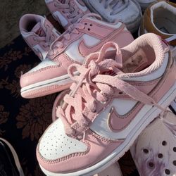 Pink Nike 