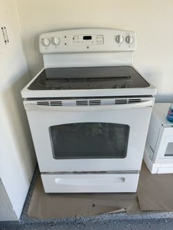 30” Electrical Freestanding Range