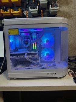 Brand New Gaming PC Build - AMD Ryzen 7 7800X3D + RTX 5070 12 Gbs