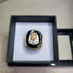Vintage 10k gold Men Ring With 3 Diamonds Set in Onyx
