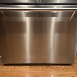 (contact info removed) Frigidaire Refrigerator Drawer Panel Freezer Door with SEAL