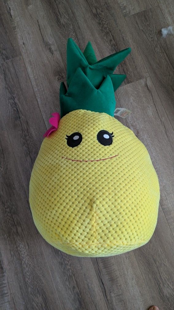 Pineapple Plushy