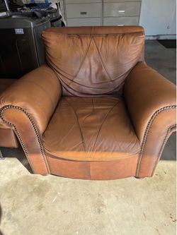 Classic costco leather chair