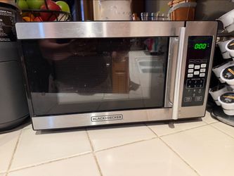 Black+Decker Stainless Steel Microwave
