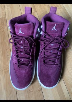 Jordan 12 Bordeaux