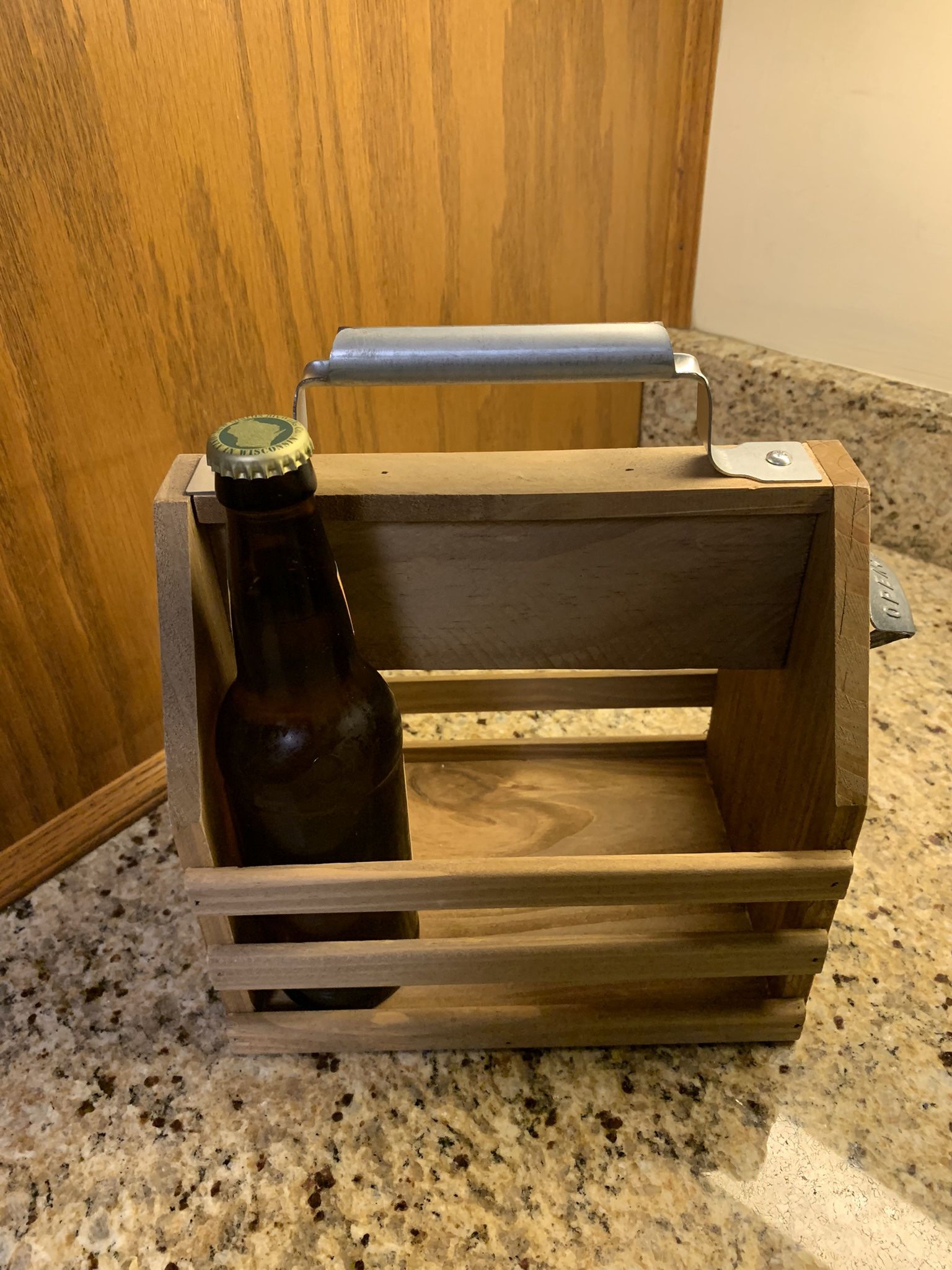 Beer/Pop Bottle Carrier