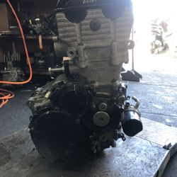 Engine 2000 Suzuki GSXR600 (11100.34820) Compression just tested