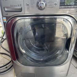 LG Stainless Steel 29 Inch 5.2 cu. ft. Front Load Washer FOR SALE!!!
