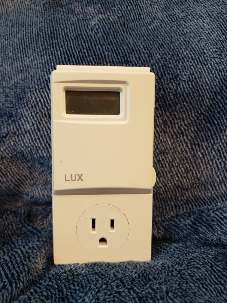 LUX Thermostat