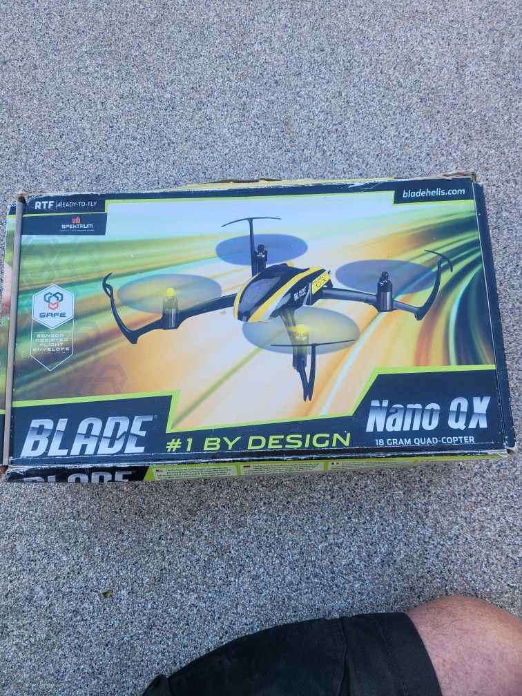 Mini Drone Quad Copter - Blade