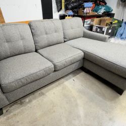 Rooms To Go Couch - Cindy Crawford Madison Place 2 Piece Reversible Chaise Sofa