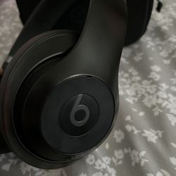 Beats Studio Pro Bluetooth Wireless Headphones