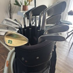 Men’s Complete Golf Club Set And Bag