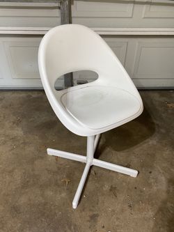IKEA Swivel Children’s Chair Adjustable Height