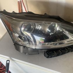 Headlight LS 460