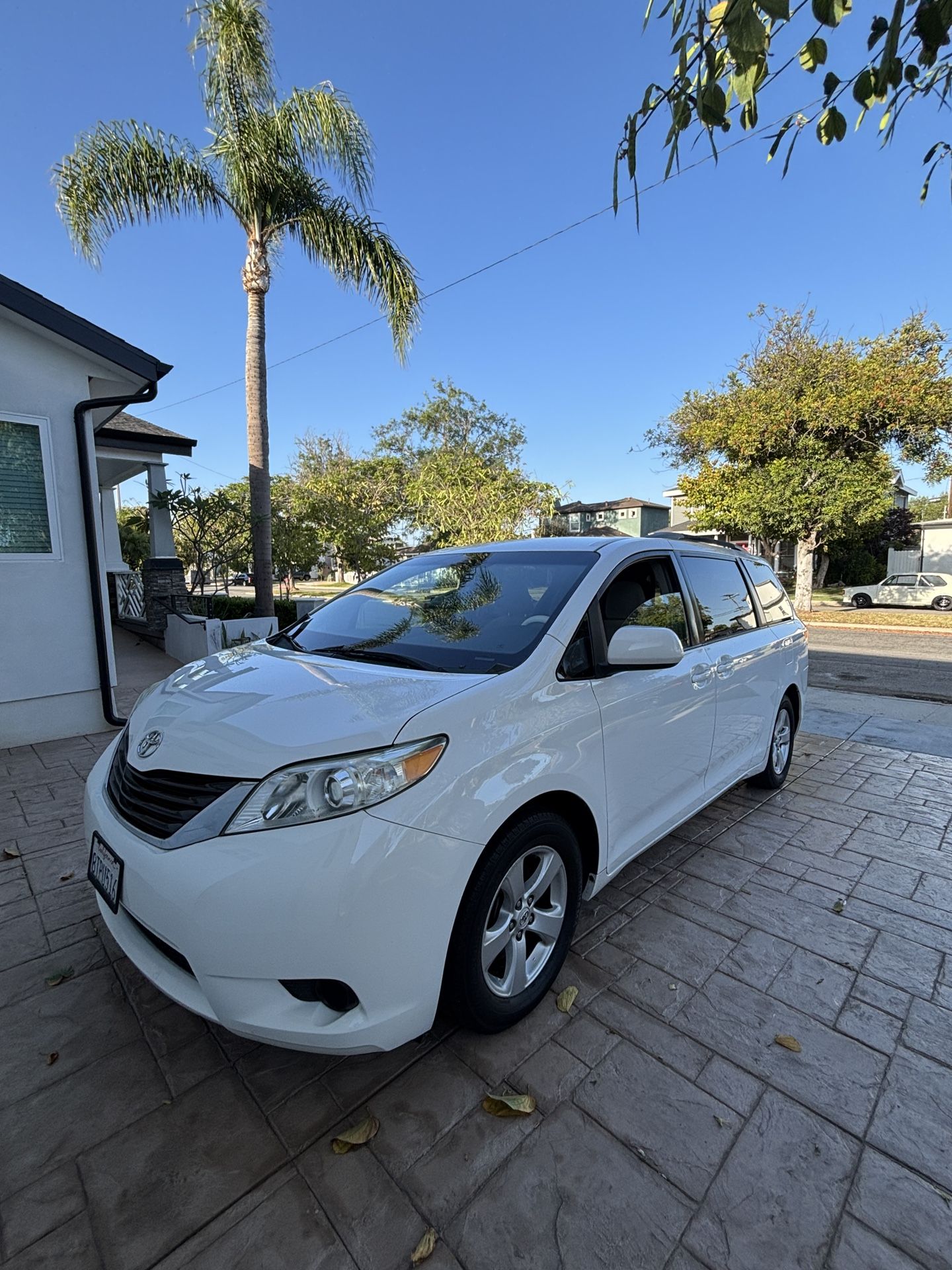 2012 Toyota Sienna