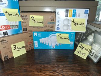 20 NEW Light Bulbs.  // Some Factory Sealed//Some Open Box //  $10