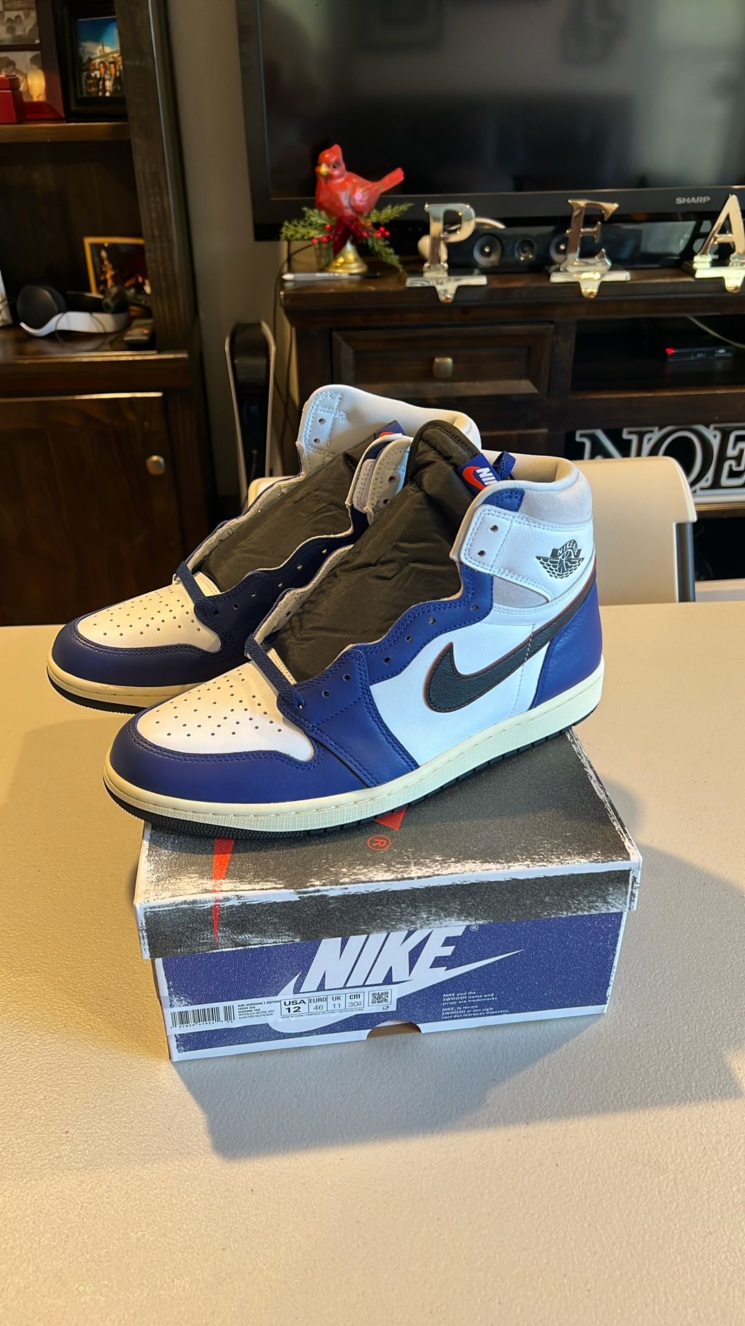 Jordan 1 Retro High OG Rare Air Size 12