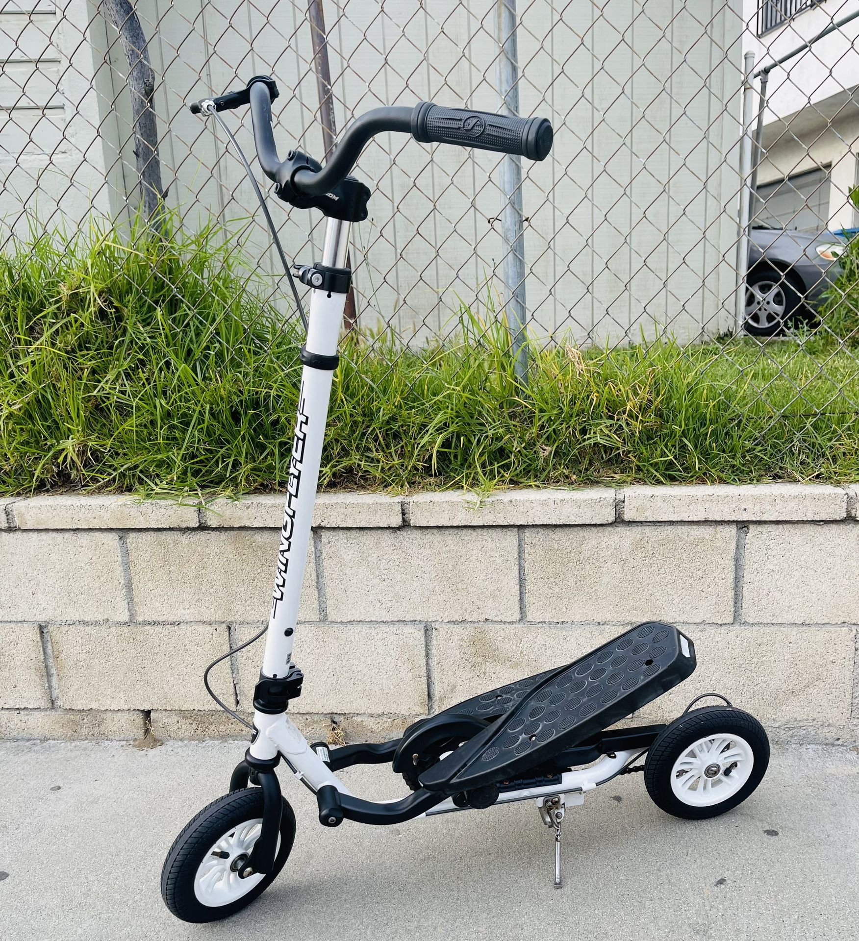 WINGFLYER Z150 ADULT FOLDING STEPPER SCOOTER