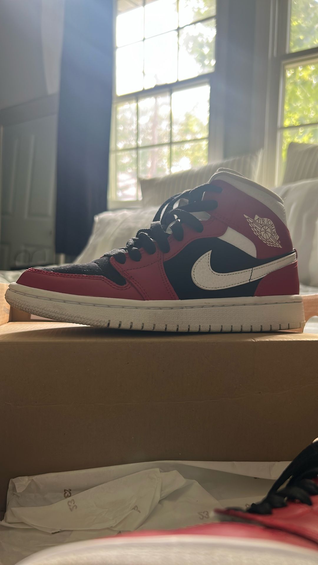 Red Jordan 1