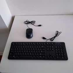 Insignia Keyboard and Mouse New.
All for Only 10 dollars!
And I gift a New big  Glade Candle (on sake for 10 dollars) and a New house decoration for h