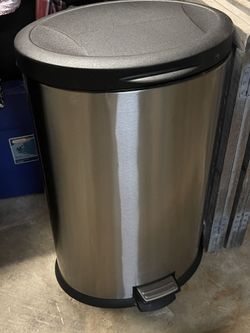 $15 40 Gal Trash Can Stainless Steel