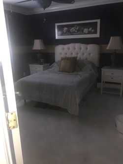 What’s in closed? See list provided if this space runs out , ceiling fan not included. One electric raise-up bed, one head board, two end tables , t