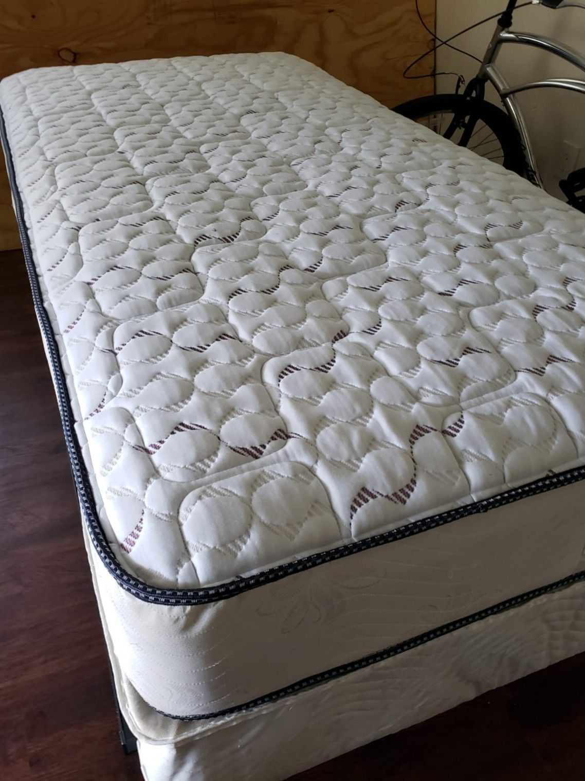 NEW TWIN MATTRESS AND BOX SPRING_2PC 😉 100% QUALITY & CONFORM 👌