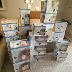ATTENTION CONTRACTORS / BUILDERS- Lot Of Wall Lanterns / Porch Lights, 25,  New In Box