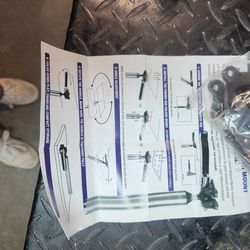 Universal fishing rod holder