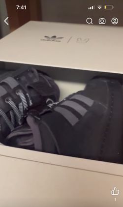 Bad Bunny Black Forum