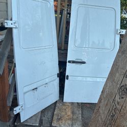 Sprinter Van 2003 / 2006 Back Doors 