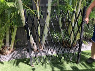 Metal Gate