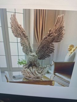 Majestic Dapeng Eagle