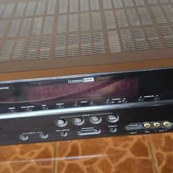 Yamaha Receiver 