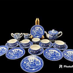 Vintage Blue Willow Child's Tea Set—Japan, See all pics for details!