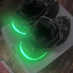 Balenciaga Tracks Led  Size 10 