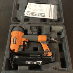 Finish Nailer
