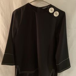 Ladies Womens XS Zara Woman pretty black dress dressy top w 2 big buttons