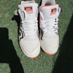 Nike Air Tech Challenge II 