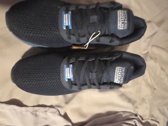 Sketchers shoes new