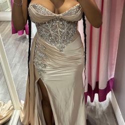 Champagne Prom Dress Size Medium