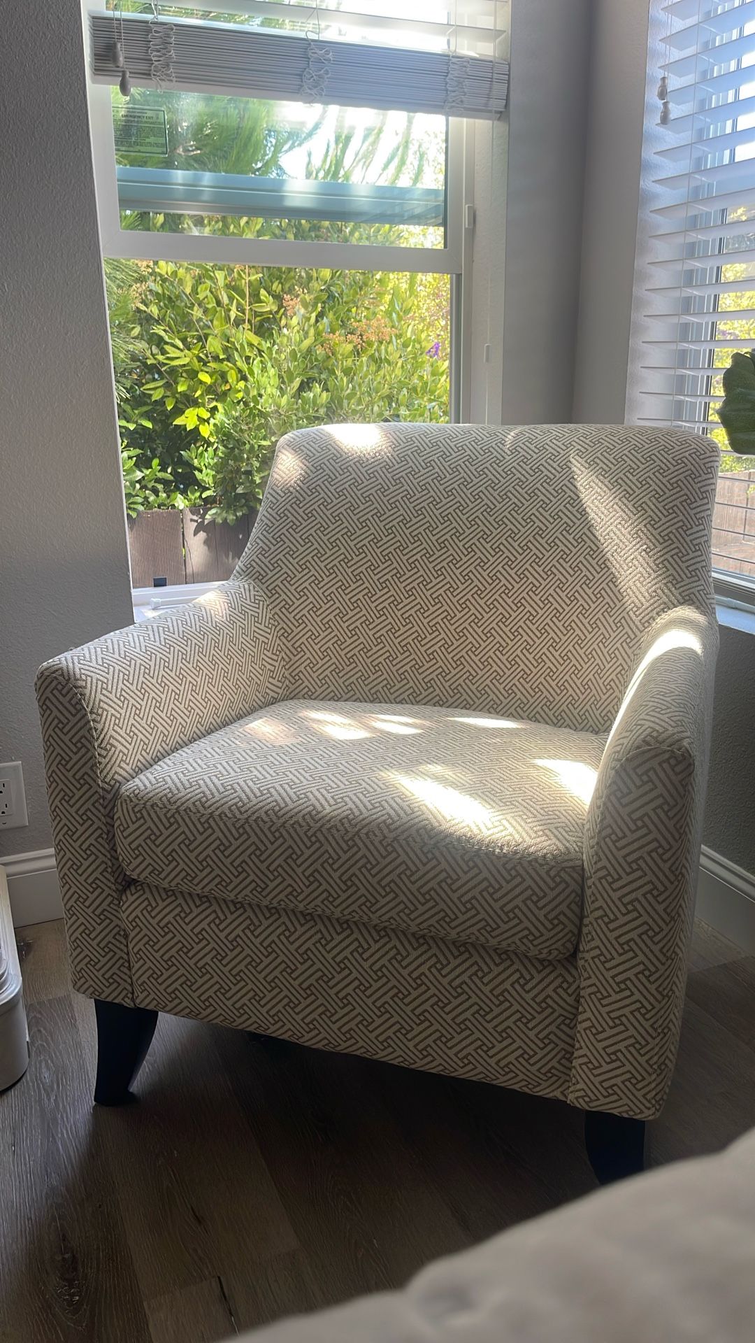 Chair/mini Sofa