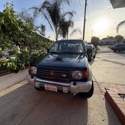 1995 Mitsubishi Montero